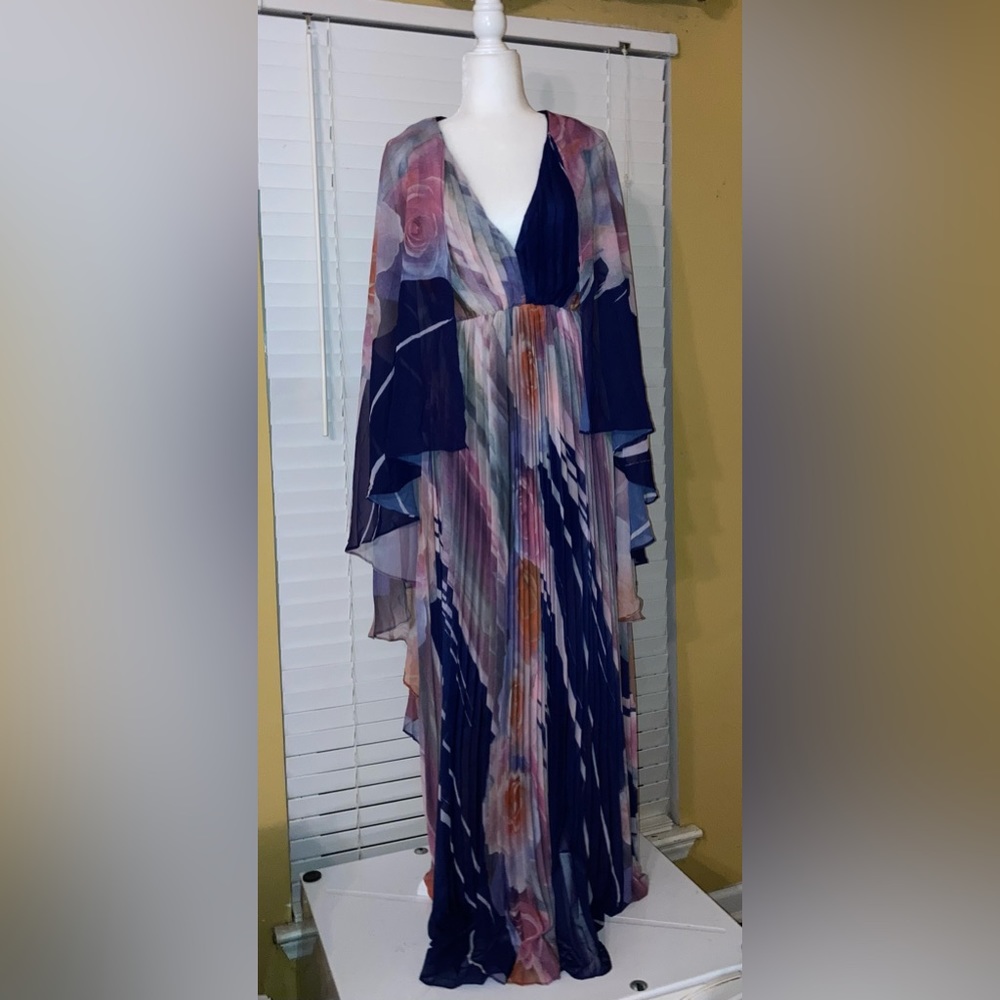 L’Aitste by Amy  New with Tags!   Size L